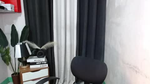 urlovely_angela online show from 05/27/26, 03:25