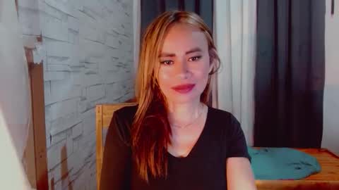 urlovely_che online show from 01/12/26, 05:40