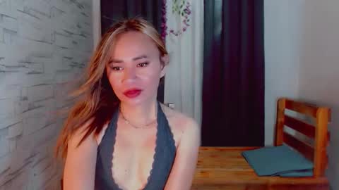 urlovely_che online show from 03/11/26, 04:18
