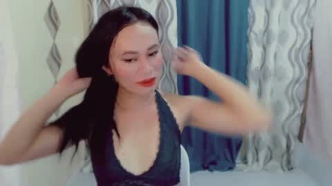 urlovely_che online show from 06/12/26, 08:24