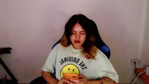 Snapshot of urlovely_hait chatting on 02/18/26, 01:07 Sham online show from 02/18/26, 01:07
