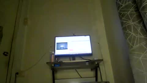 Snapshot of urlovely_hait chatting on 06/11/26, 02:53 Sham online show from 06/11/26, 02:53
