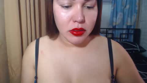 Snapshot of urlovercockxxx chatting on 03/17/26, 01:21 janah online show from 03/17/26, 01:21