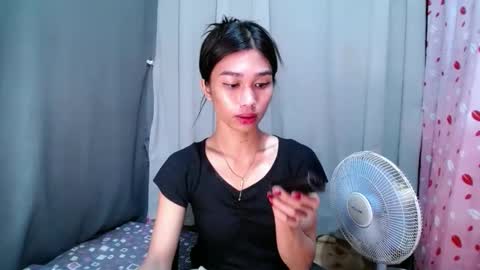 urloverjasmine_xx online show from 05/15/26, 11:23