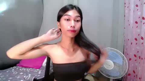 urloverjasmine_xx online show from 05/21/26, 11:56