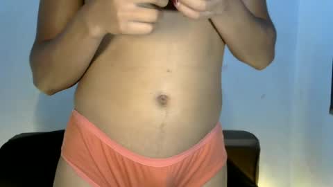 Snapshot of urluckyfuck123 chatting on 07/12/26, 11:18 Jasmin online show from 07/12/26, 11:18