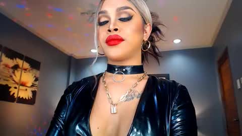 UrMajestyTyra online show from 12/29/24, 12:52