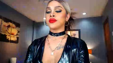 UrMajestyTyra online show from 12/29/24, 03:54