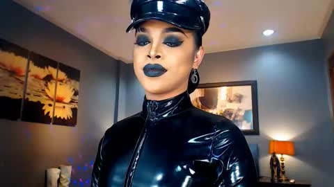 UrMajestyTyra online show from 01/23/25, 05:35