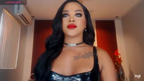UrMajestyTyra online show from 06/10/26, 08:57