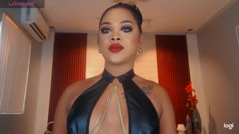 UrMajestyTyra online show from 06/11/26, 09:07