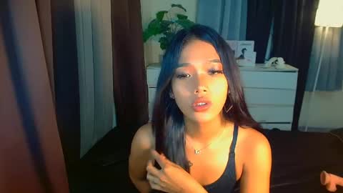 ur fave sanya online show from 05/10/26, 03:28