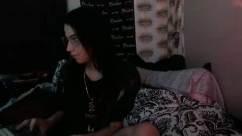 urmomalexx online show from 06/05/26, 08:09