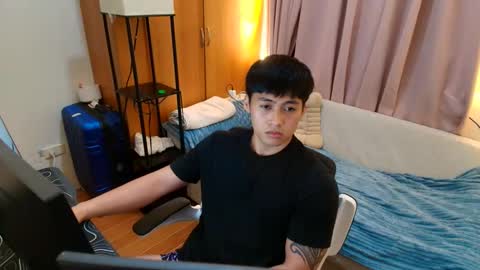 Snapshot of urnatty_guy chatting on 05/25/26, 04:24 ander online show from 05/25/26, 04:24
