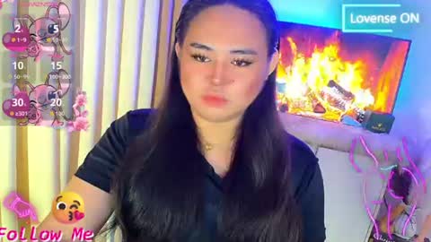 Snapshot of urnaughty_ceciliaxxx chatting on 06/27/26, 06:35 cecilia online show from 06/27/26, 06:35