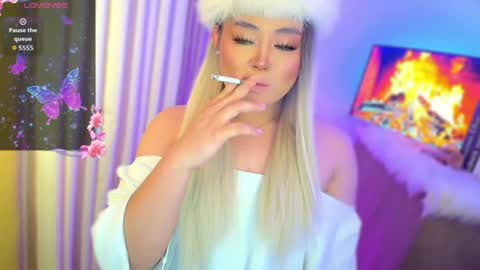 Snapshot of urnaughty_ceciliaxxx chatting on 07/22/26, 05:38 cecilia online show from 07/22/26, 05:38