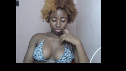 urnaughtydoll online show from 09/12/25, 10:37