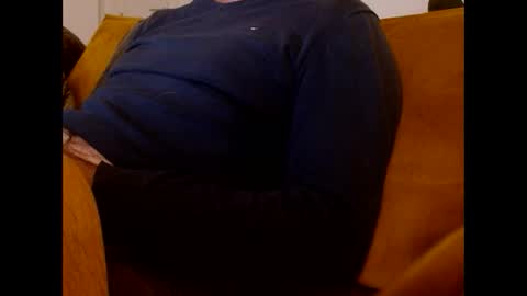 Snapshot of uropportunity chatting on 11/02/25, 12:35 Dutchsoftie online show from 11/02/25, 12:35