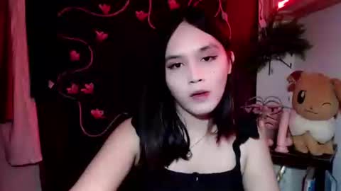 Pia online show from 12/13/25, 11:10