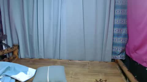 Snapshot of urpinay_singlemother chatting on 05/18/26, 08:14 urpinay_singlemother online show from 05/18/26, 08:14