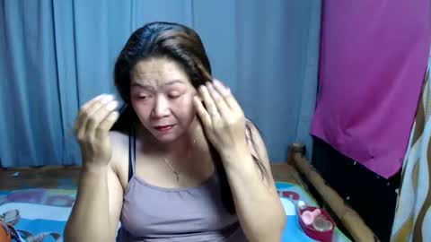 Snapshot of urpinay_singlemother chatting on 06/01/26, 08:27 urpinay_singlemother online show from 06/01/26, 08:27