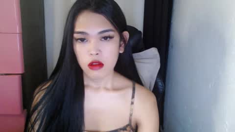 Jenny online show from 01/13/25, 01:02
