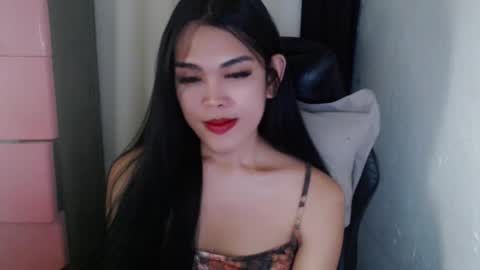 Jenny online show from 01/13/25, 04:07