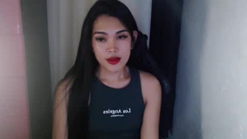 Jenny online show from 01/15/25, 02:24