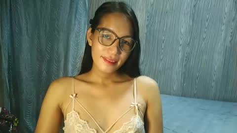 queen julia not into CHEAPGUY online show from 05/28/26, 01:19