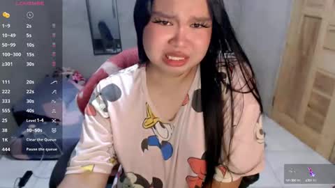 Snapshot of urpinayslutxxx chatting on 09/20/25, 12:44 Jane online show from 09/20/25, 12:44