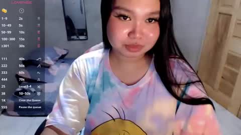 Snapshot of urpinayslutxxx chatting on 10/19/25, 03:01 Jane online show from 10/19/25, 03:01