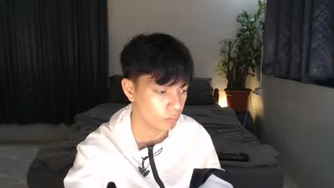 Mel online show from 07/19/26, 04:54