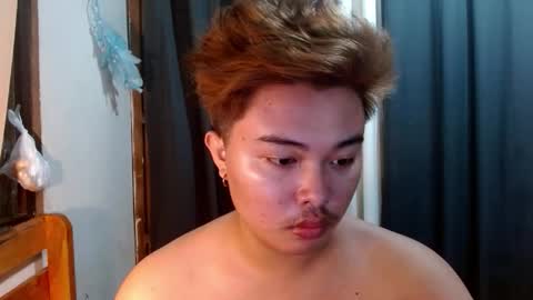 urpinoyjohnx online show from 10/02/25, 12:28