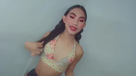 urpretty_mistake online show from 02/19/26, 05:25
