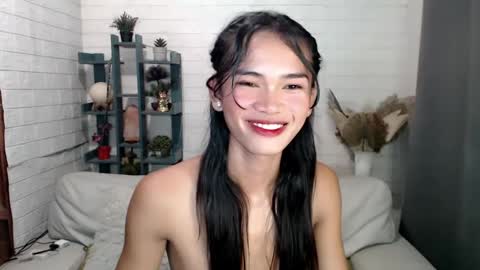 ursandra_xx online show from 01/04/25, 05:26