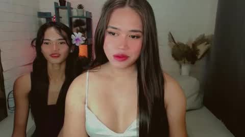 ursandra_xx online show from 01/05/25, 05:41