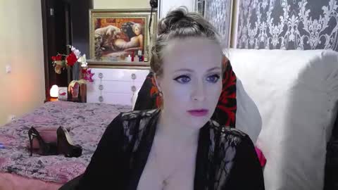 UrSecretTreasure88 online show from 10/21/25, 11:22