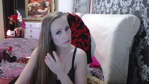 UrSecretTreasure88 online show from 12/03/25, 11:30