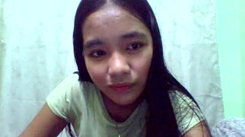 Snapshot of urskinnygirl4u18 chatting on 03/04/25, 12:50 Urskinnygirl4u18 - ROSE ROOM online show from 03/04/25, 12:50