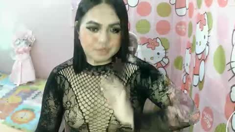 maxie online show from 12/14/25, 07:03