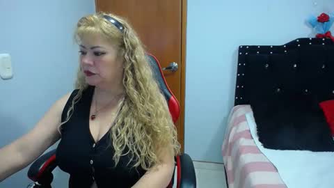 Eveling Blanco  online show from 02/27/26, 12:21