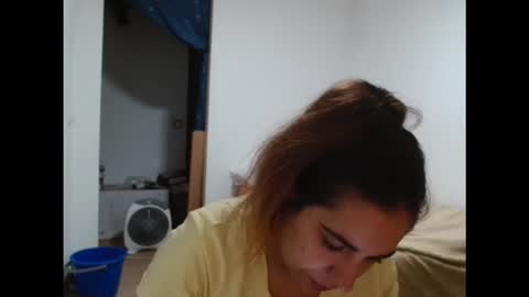 ursumi1 online show from 09/22/25, 09:28