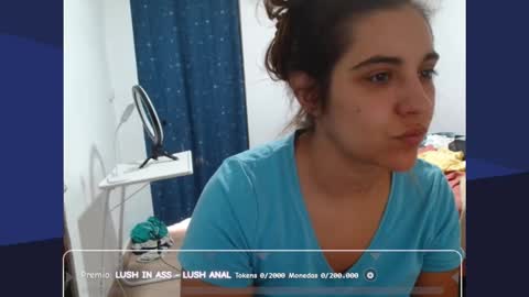 ursumi1 online show from 09/24/25, 11:35