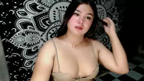 Snapshot of ursweet_ashley chatting on 11/20/25, 07:08 online show from 11/20/25, 07:08