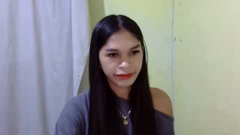 Snapshot of ursweet_zeviixx chatting on 12/05/25, 09:51 ursweet_zeviixx online show from 12/05/25, 09:51