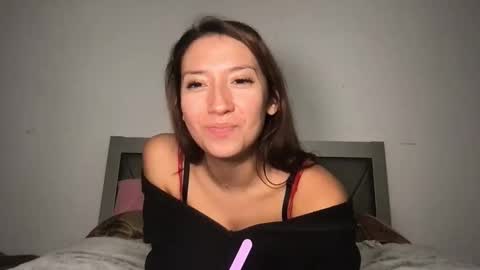 Lily online show from 10/11/25, 01:05