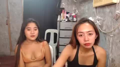Snapshot of ursweetpinky chatting on 05/03/26, 01:17 ursweetpinky online show from 05/03/26, 01:17