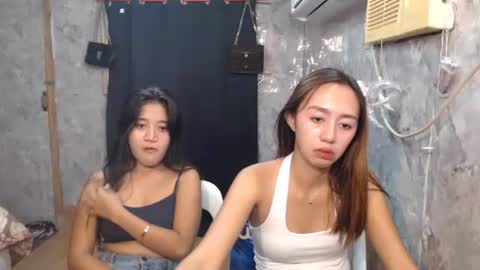 Snapshot of ursweetpinky chatting on 05/08/26, 12:05 ursweetpinky online show from 05/08/26, 12:05