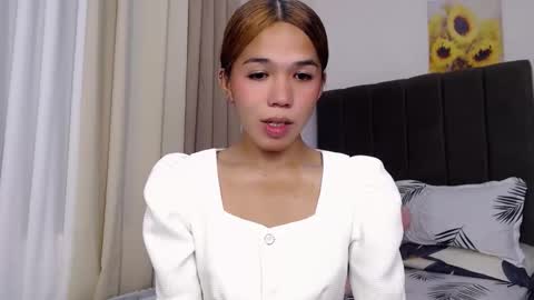 CHESCA online show from 12/22/24, 03:55