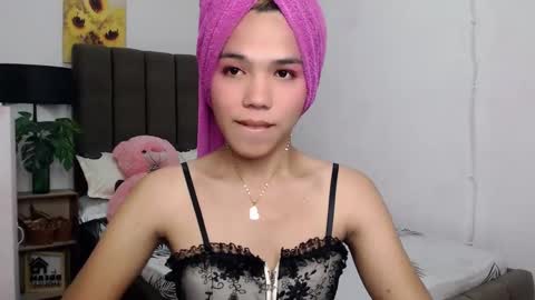 CHESCA online show from 01/04/25, 03:18